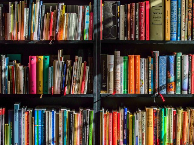 Opérations de restauration des livres : principes et étapes