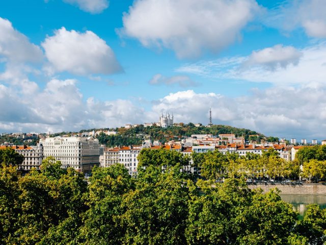 Lyon, nouvelle destination littéraire : explorez les mots au fil de la Saône