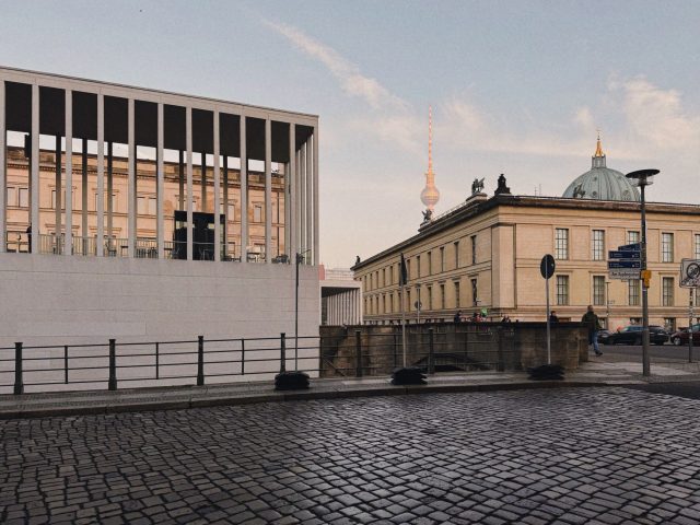 Voyage littéraire à Berlin : une nouvelle liaison aérienne à explorer