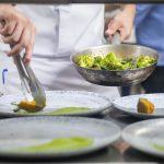 Besoins caloriques par jour pour les femmes et les hommes